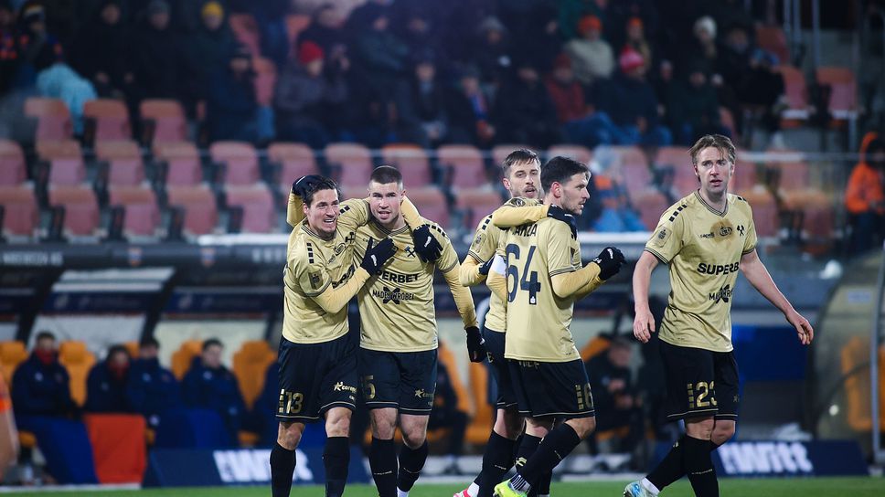 Гурник Забже стигна само до равенство 1 1 в гостуването