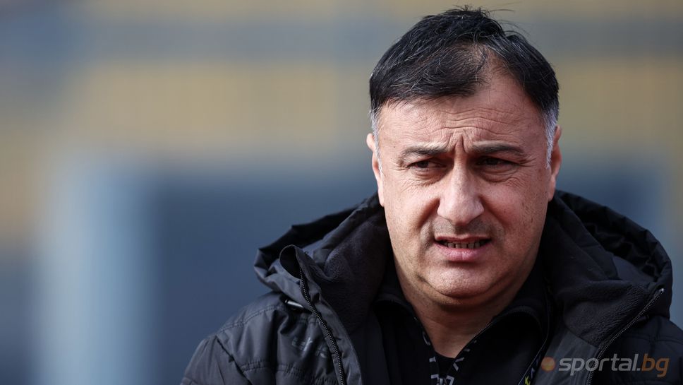 Старши треньорът на Септември София Христо Арангелов който се завърна