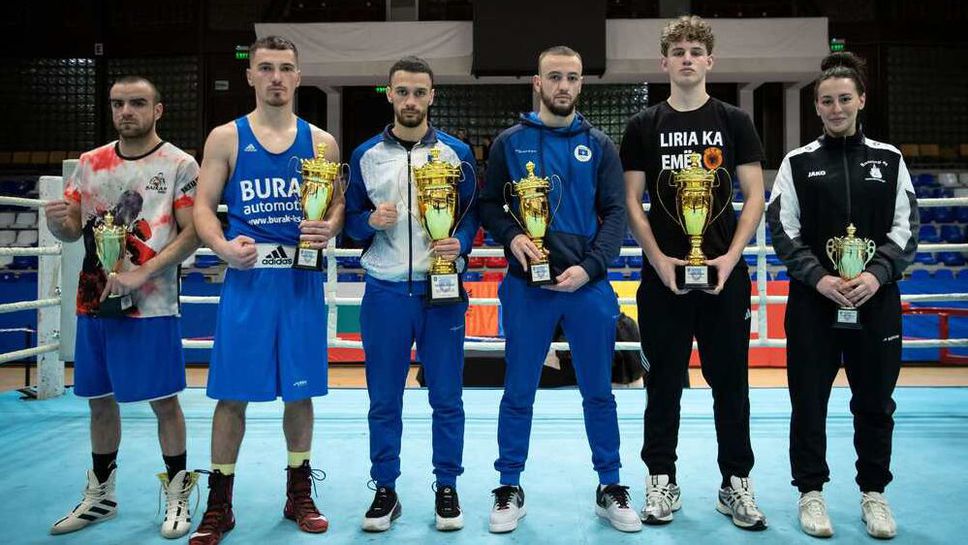 Българският боксьор Латин Иванов взе награда от 18 ото издание