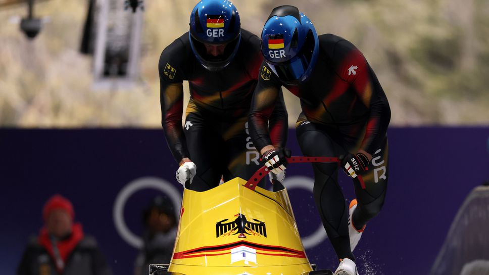 Състезанието в двуместния боб на Олимпийските игри в Милано –