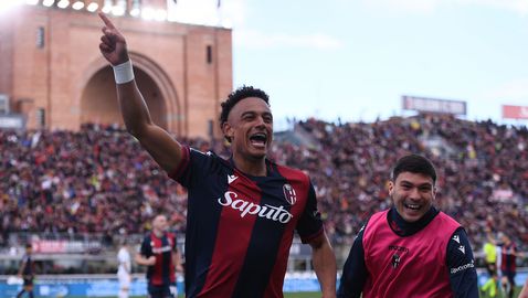 Болоня се подигра с Лацио в битка за топ 4