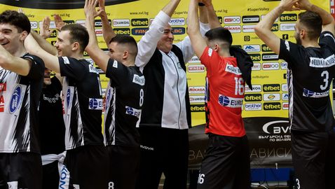 Локомотив Авиа: Време беше за мъже! Ето ги и тях: “черно-бялата банда” от Пловдив