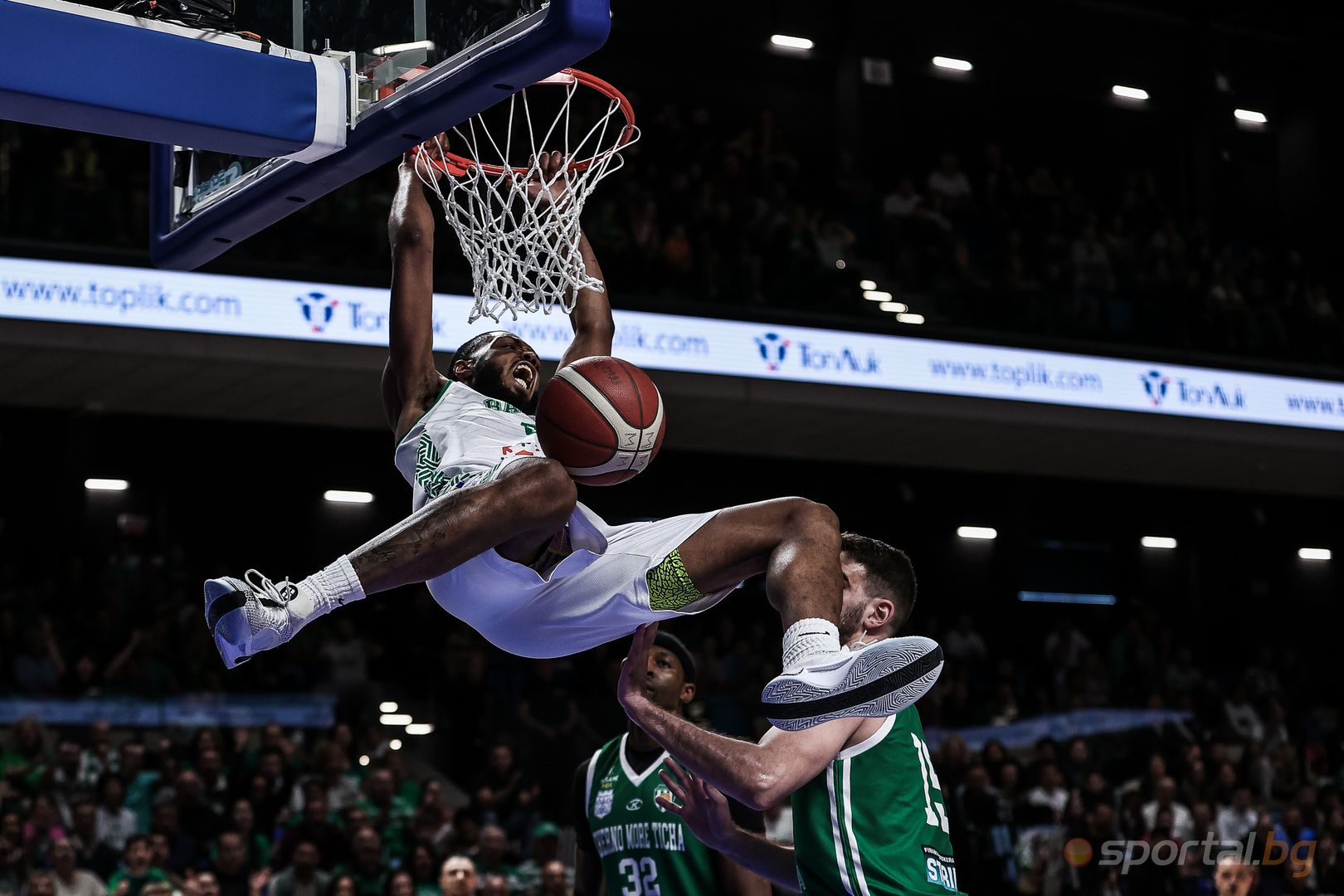 Черно море Тича 89:81 Балкан