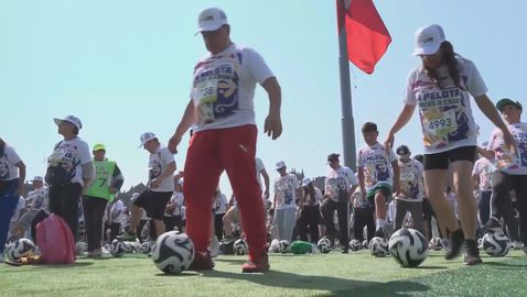 Мексиканци поставиха рекорд на футболна тренировка