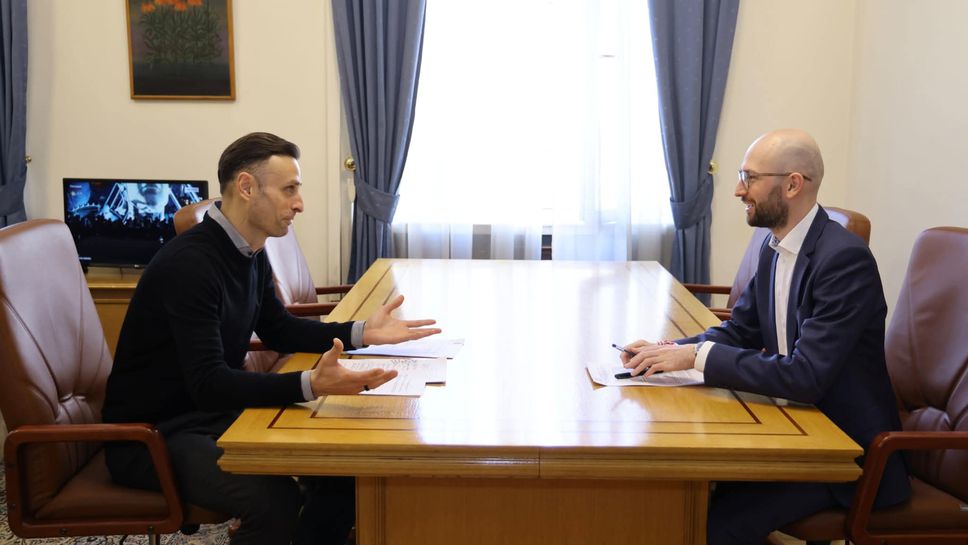 Бербатов се срещна с финансовия министър