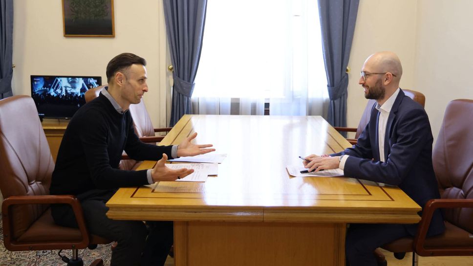 Бербатов се срещна с финансовия министър