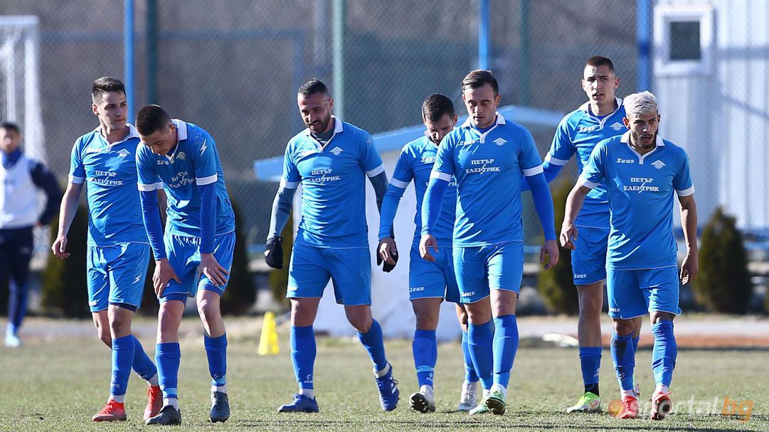 Спартак (Плевен) наказа Спортист с три гола за 20 минути