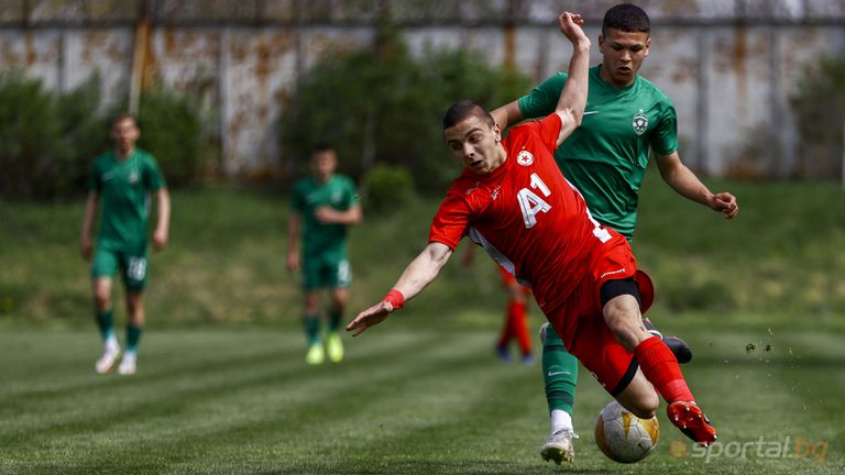 ЦСКА - София U17 победи Лудогорец, тимовете се изравниха на върха в класирането