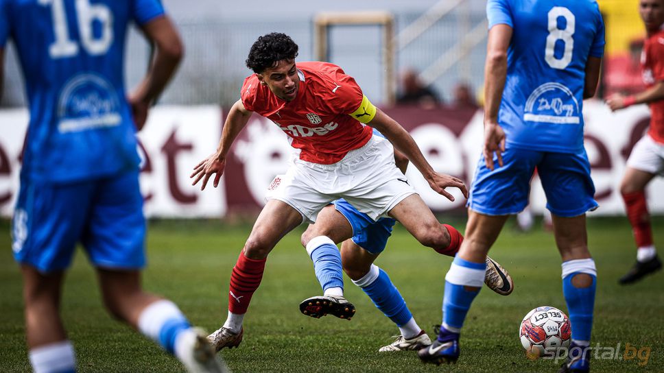 Официално: ЦСКА 1948 се раздели с бранител