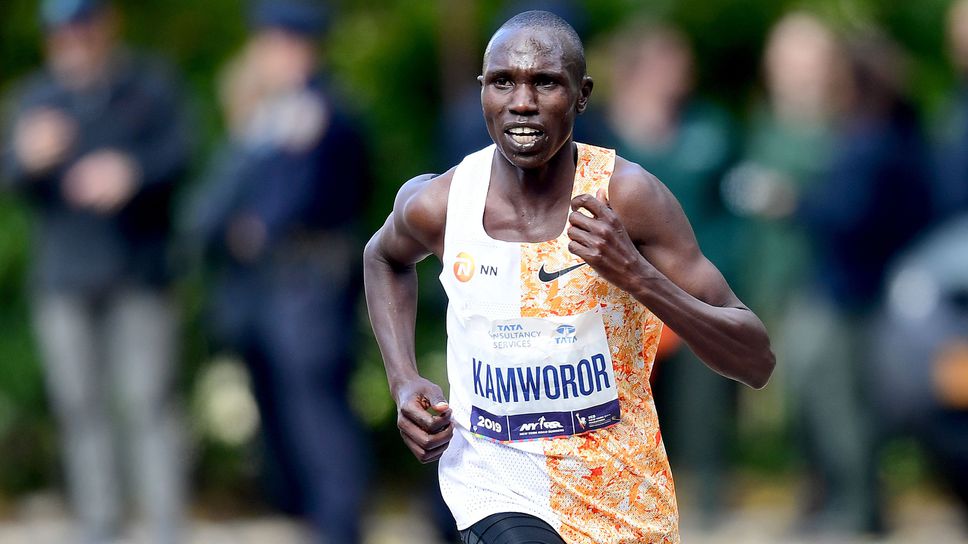 Камворор се оттегли от участие на Лондонския маратон заради контузия