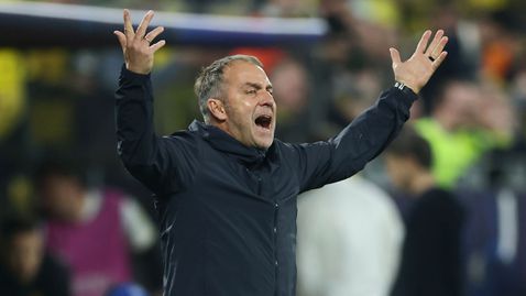  Ханзи Флик прави огромни промени в отбраната на Барселона за реванша с Интер 