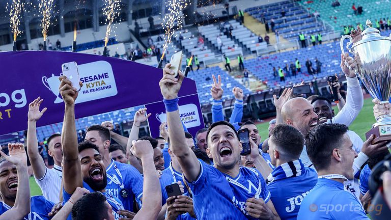  И Лондон разбра, че 