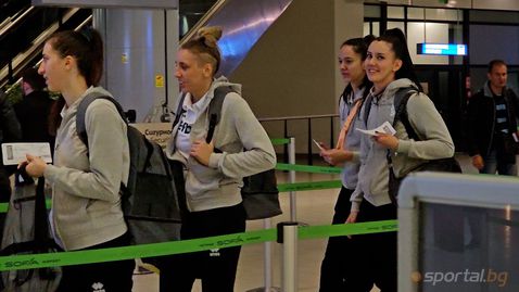 Волейболните националки на България заминаха за Франция