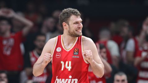  Везенков: Играхме доста добре в офанзива 