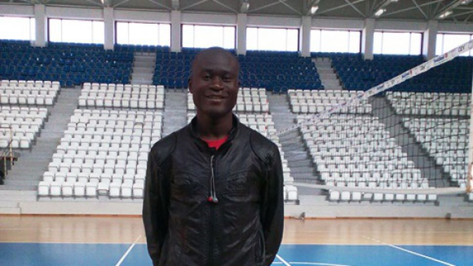 Волейболната перла на Африка пристигна в Дупница