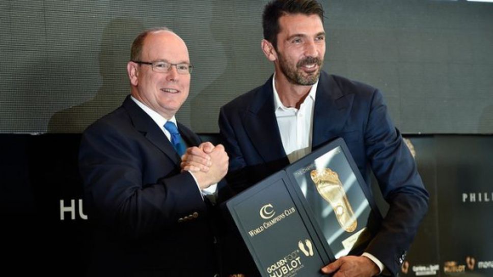 Буфон изпревари Меси и Роналдо за престижна награда