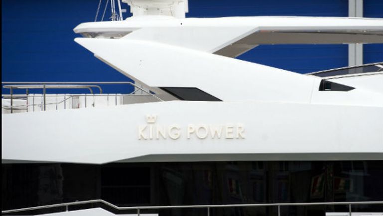 Собственикът на Лестър брои 11 милиона за яхта