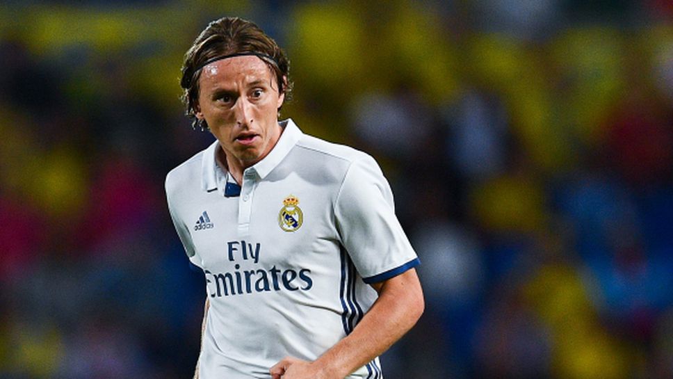 Официално: Модрич с нов договор