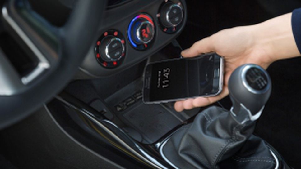 Нова система в Opel - безжично зареждане на телефон