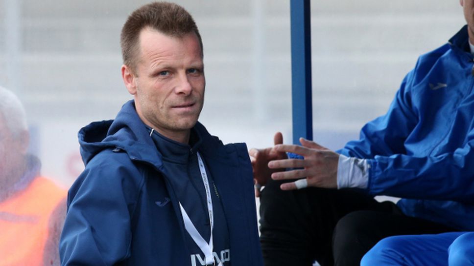 Топузаков: Люпко все още е треньор на Левски