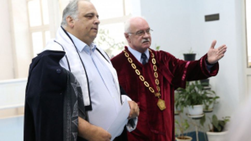 НСА удостоит Ненад Лалович с "Доктор хонорис кауза"