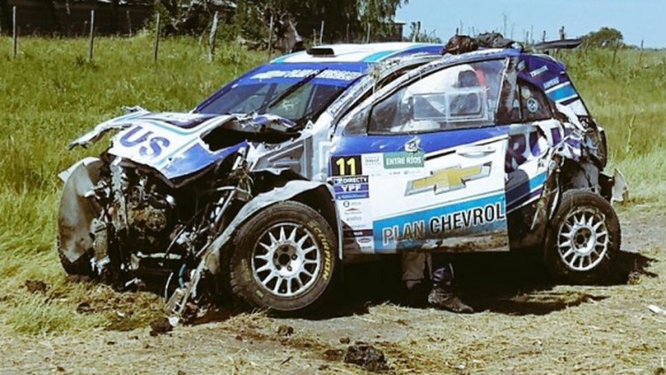 Бивш №3 в света невредим след тежка катастрофа (видео)