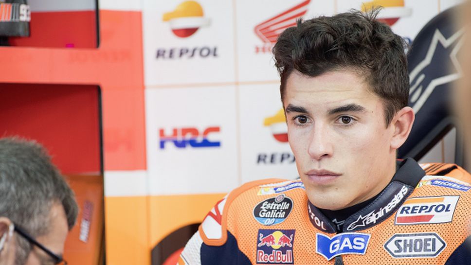 Маркес се цели в победа на финала в MotoGP, докато участва във фотосесия