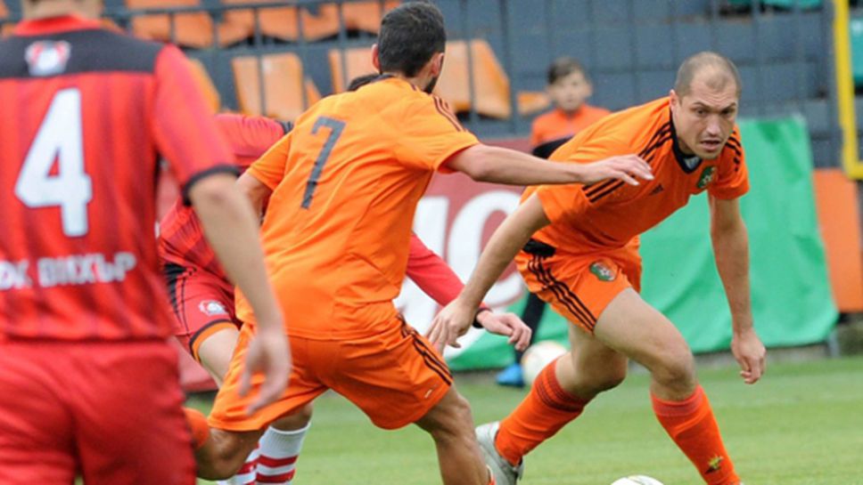 Литекс с минимален успех над Вихър (Славяново)