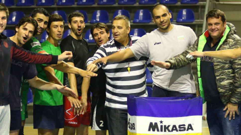 Фамилията Стоеви се връща днес в българския волейбол