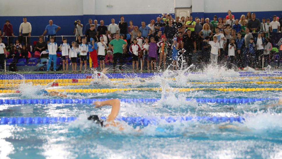 Благоевград посреща над 450 плувни надежди за V-ия турнир по плуване "GD CUP 2016"
