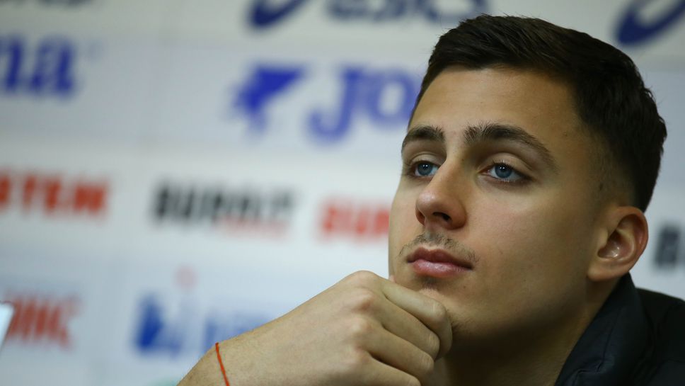 Новата българска звезда в плуването Йосиф Миладинов е спортист №1 на месец май