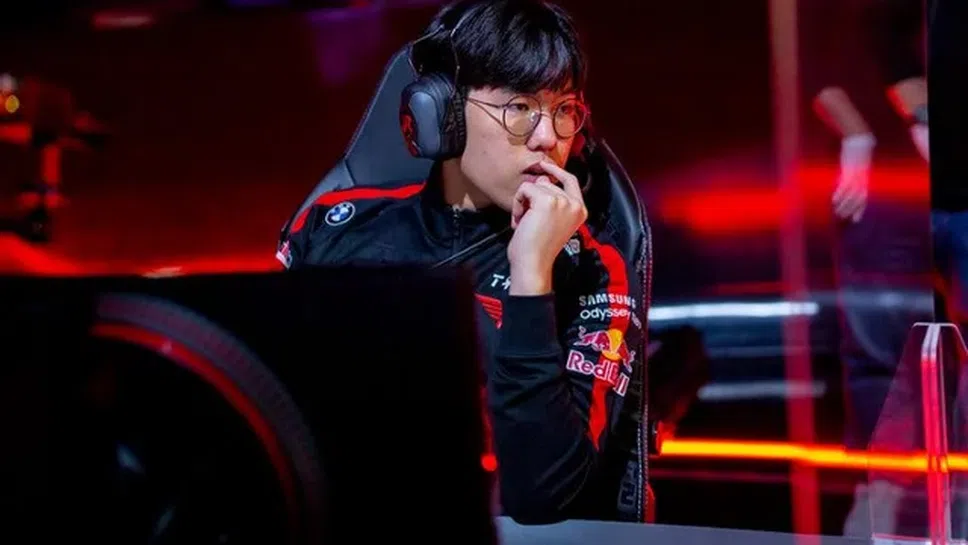 T1 си подсигури бъдеще с още един играч