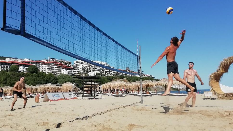 Свети Влас и Марина Диневи отново домакин на голям турнир по плажен волейбол