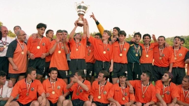 0 Копирано Днес една от най големите легенди на Стефан