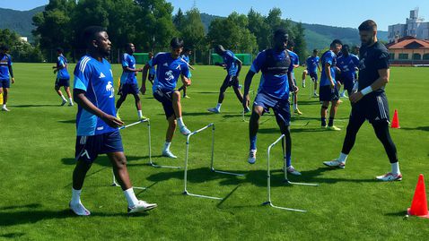  Левски стартира с тренировките в Правец, Сангаре се причисли към съотборниците си 