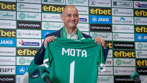  Новият треньор на Лудогорец пред Sportal.bg: Аз също желая да печеля всичко, ЦСКА и Левски са положителни тимове 