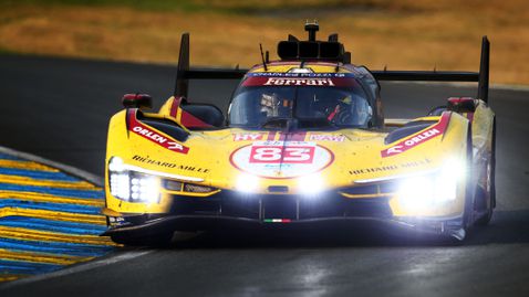  11 обиколки разделиха Ферари от върха за покрита отдалеченост в Льо Ман 