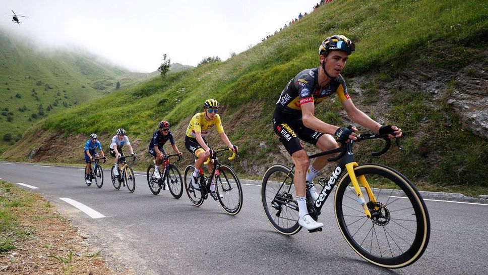 Двама колоездачи напуснаха Обиколката на Франция заради Токио 2020