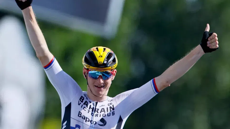 Трета поредна етапна победа за словенски колоездач в Обиколката на Франция