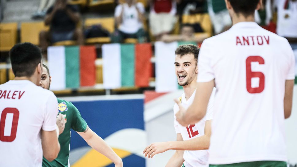 България разгроми Люксембург за 50 минути преди битката срещу Италия
