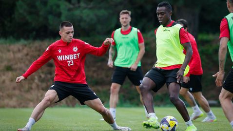 ЦСКА закри утрешната си тренировка