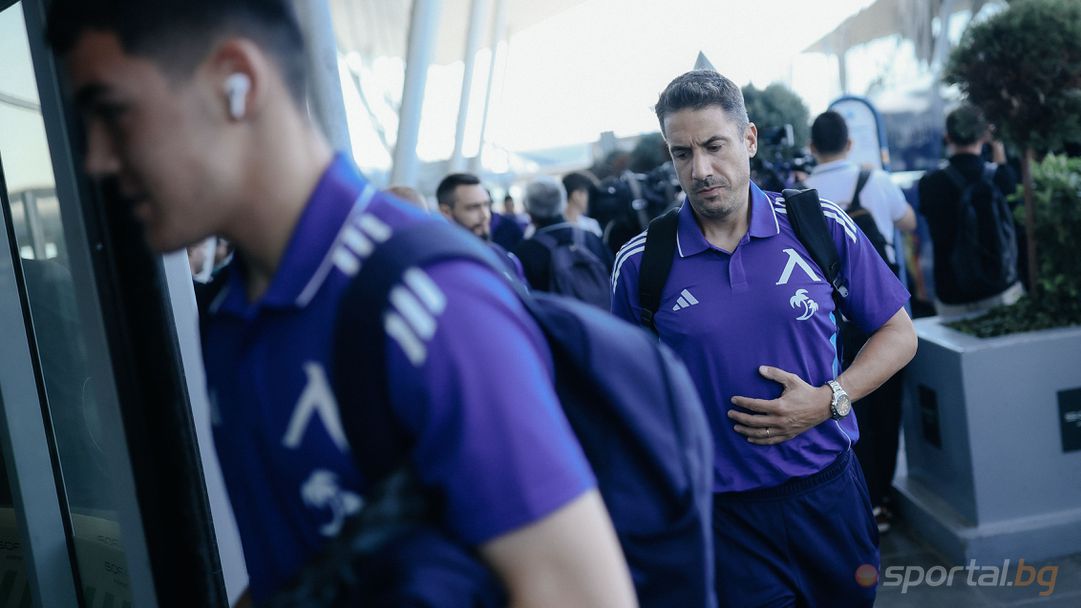 Веласкес избра 19-те на Левски за реванша срещу Апоел