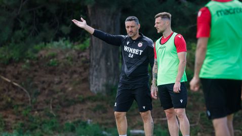 ЦСКА тренира ситуации в отбрана и в нападение преди мача с Ботев (Пд)