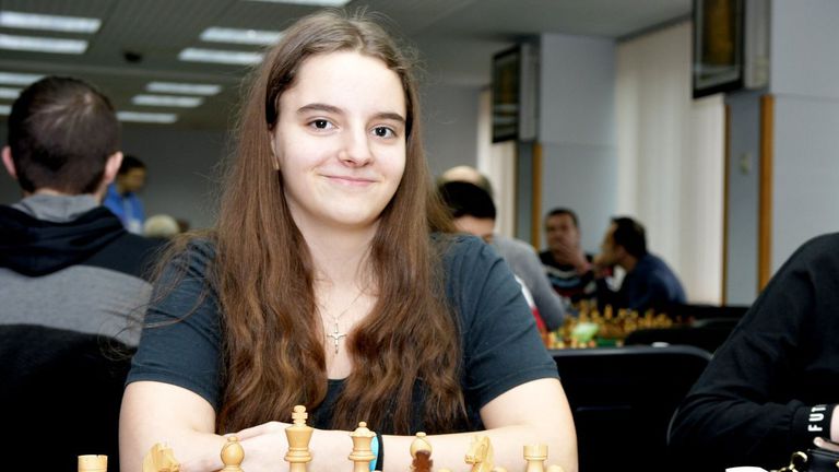 Новият вундеркинд на българския шахмат - Надя Тончева, е амбицирана