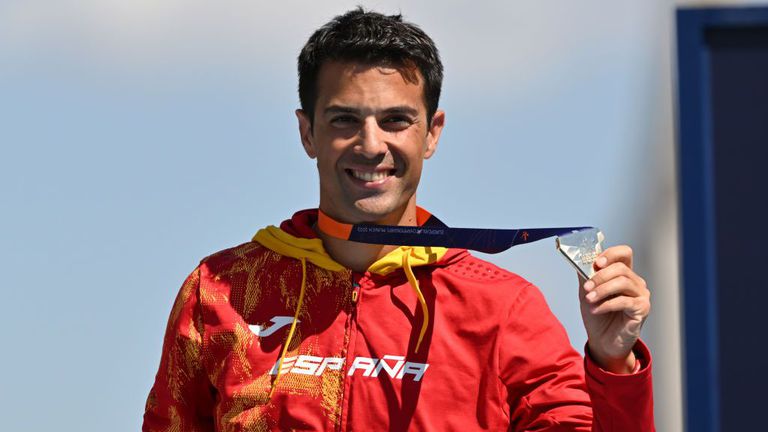 Испанецът Мигел Анхел Лопес спечели титлата в спортното ходене на