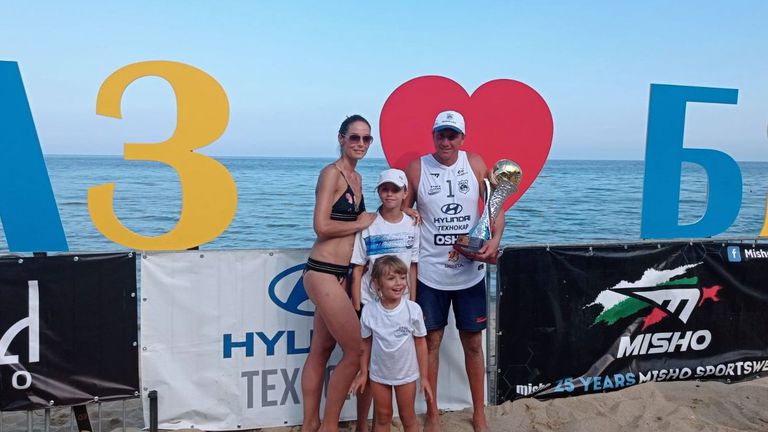 Един от най добрите български волейболисти на плажа Милен Стоянов реши