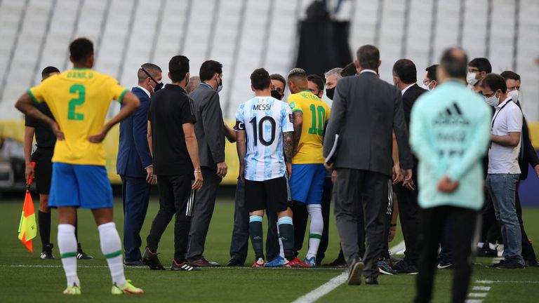 Прекъснатата квалификационна среща за Световно първенство между Аржентина и Бразилия