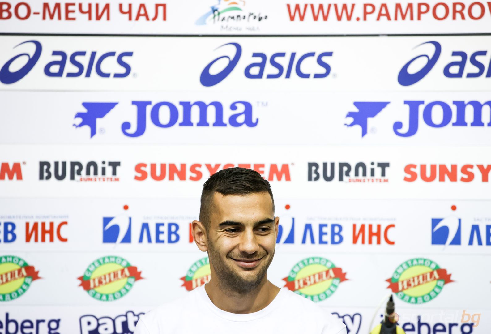  Награждаване на Ивайло Чочев за състезател на кръга 