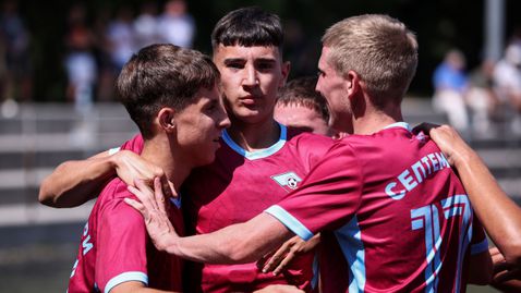 Септември (U18) прегази Ботев Пловдив (U18) на старта на шампионата