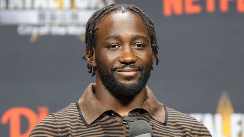  Крауфорд тренира 